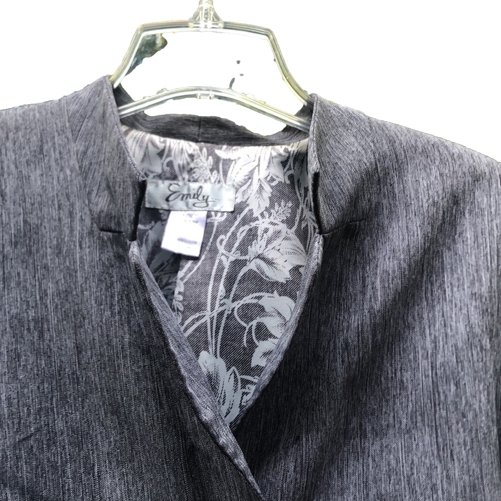 EMILY 18 W BLAZER JACKET GRAY Pit to Pit 23 1/2" Preworn WOMEN'S PLUS